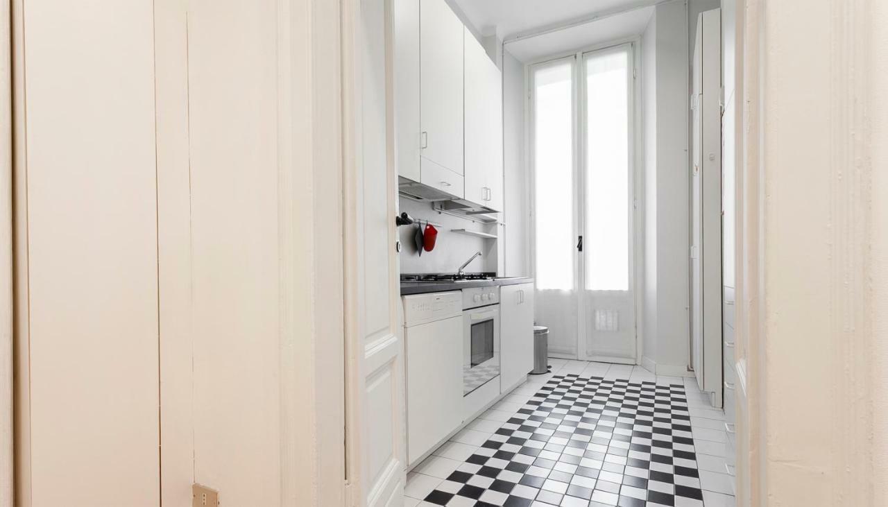 Italianway-Urbano III Apartment มิลาน ภายนอก รูปภาพ